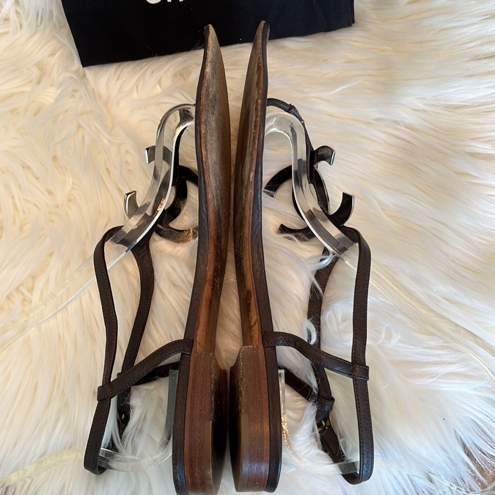 Authentic Chanel Brown Leather Interlocking Cc Th… - image 6